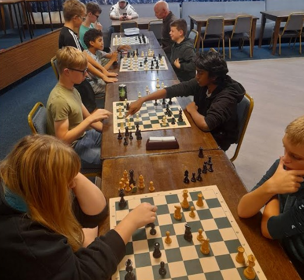Chess Club Draw Players Young and Old - Newport This Week